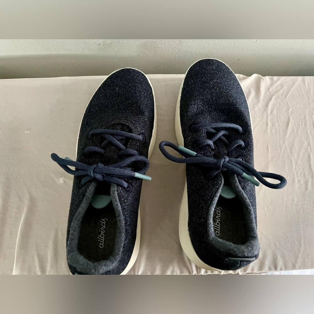 Allbirds Womens’s Wool Runners Mizzle - Size 10; Savanah Nights with cream